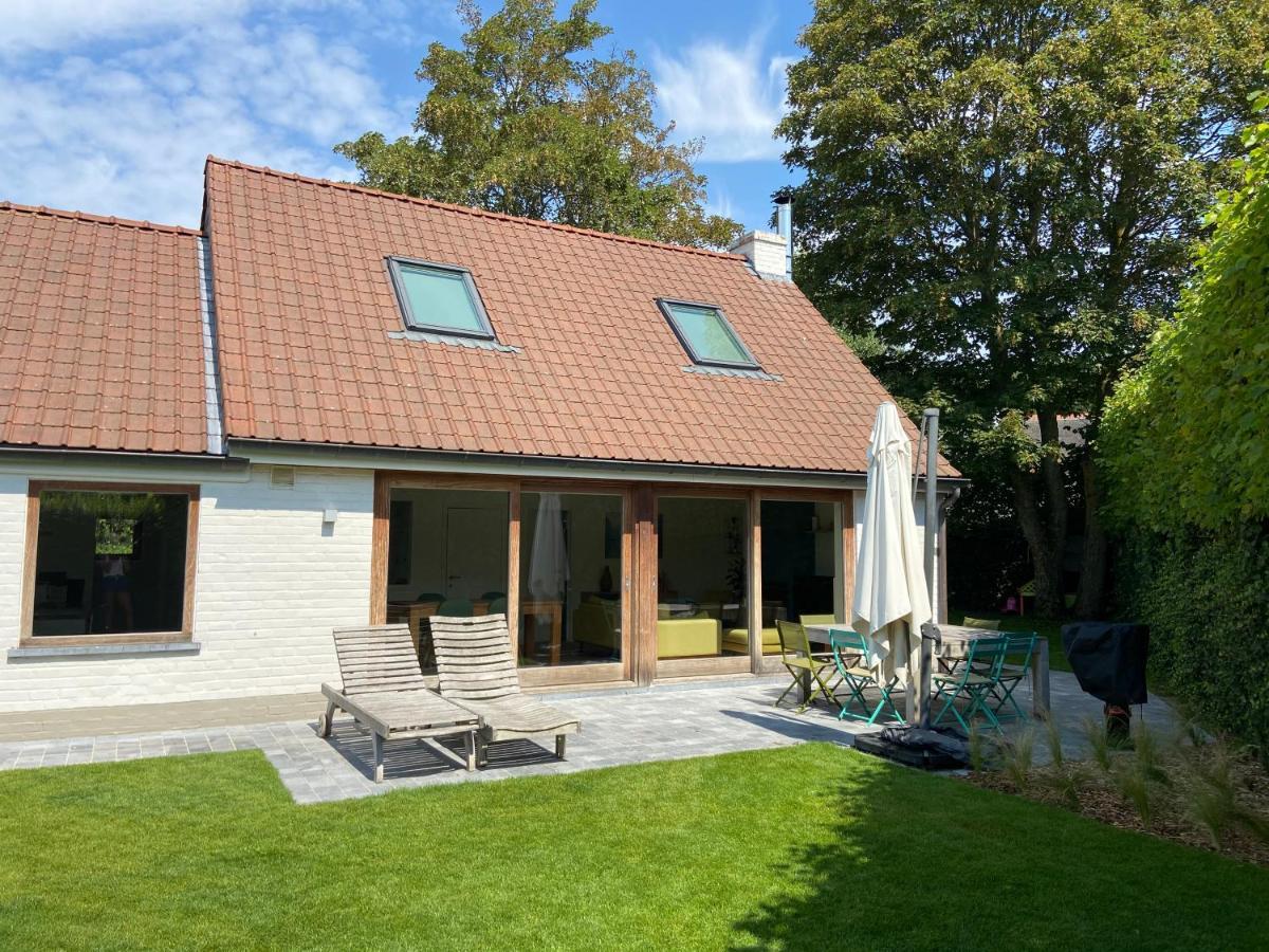De Veldmuis, Met Mooie Speelhoek En Speelhuis Koksijde Exterior photo